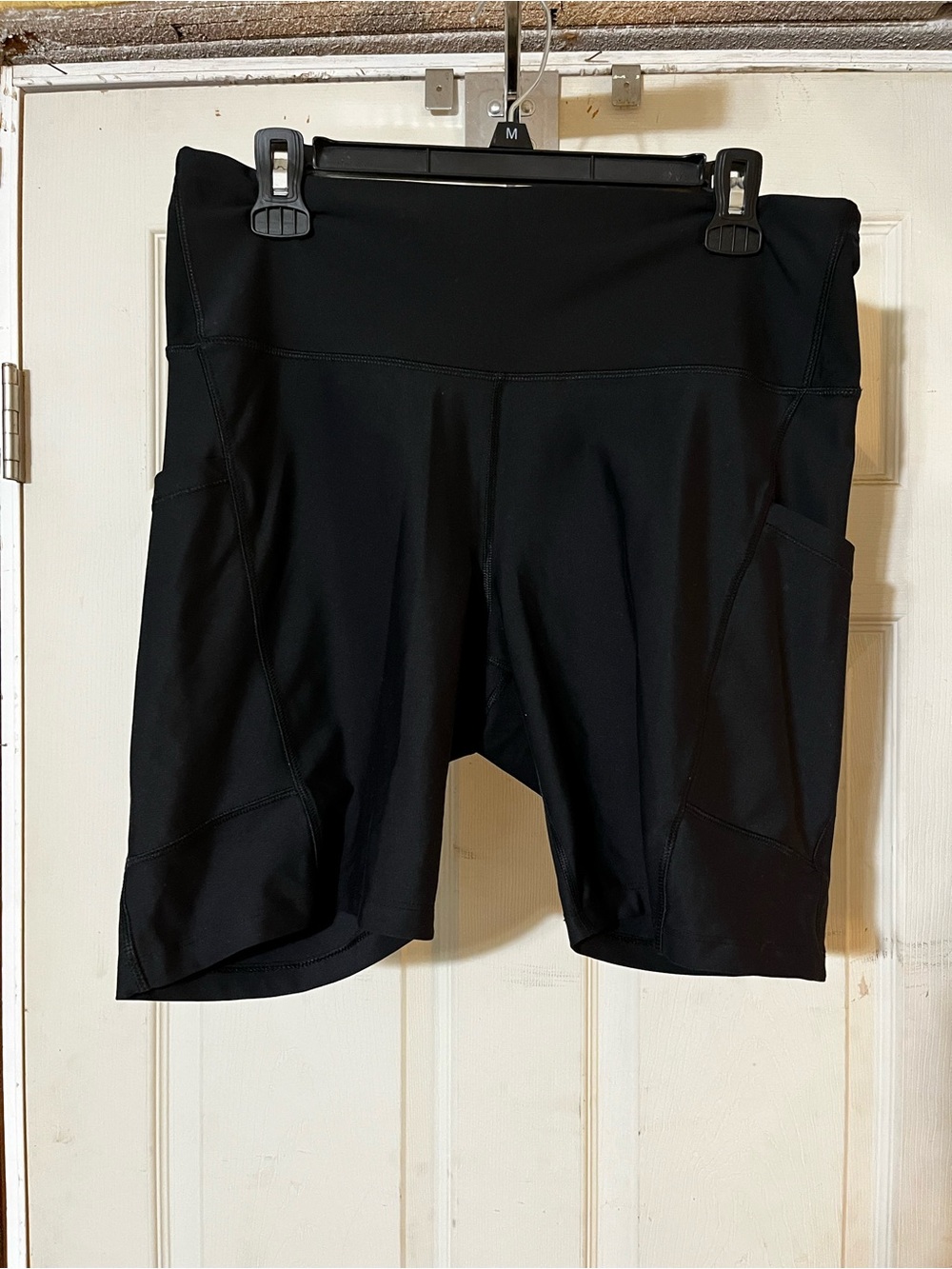 Old Navy Size XL 5inch biker shorts